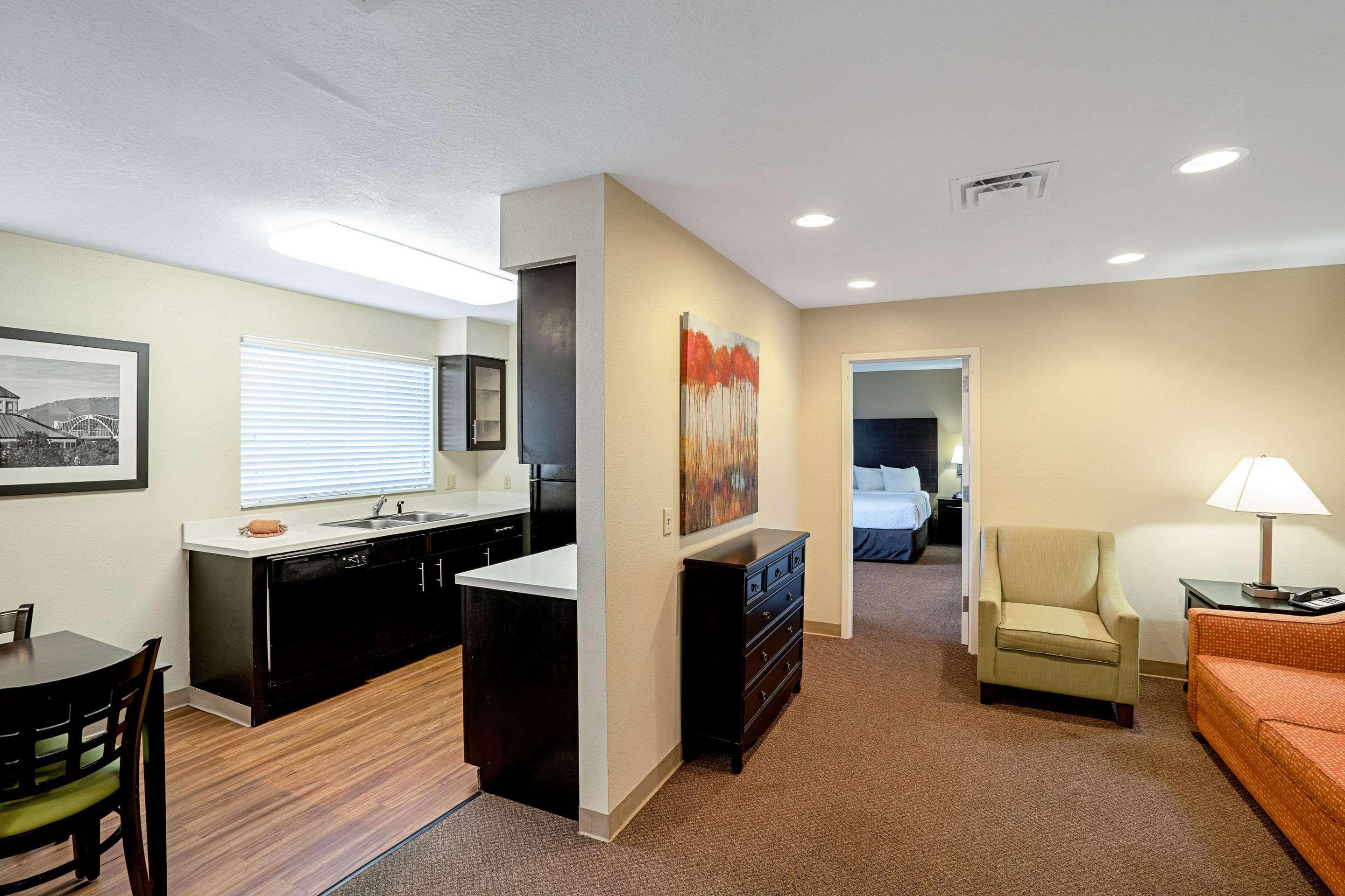 Mainstay Suites Chattanooga Hamilton Place Екстериор снимка