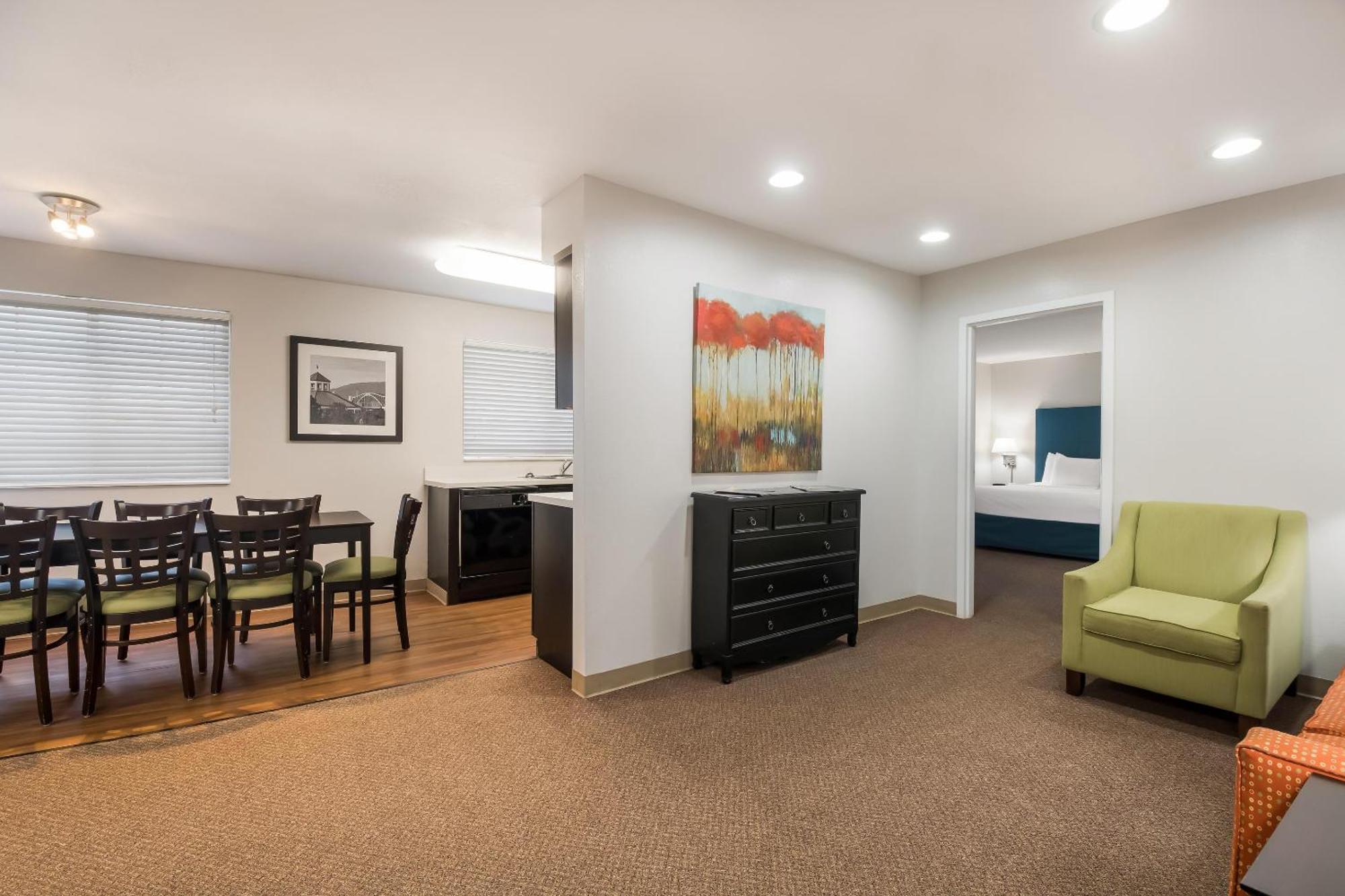 Mainstay Suites Chattanooga Hamilton Place Екстериор снимка