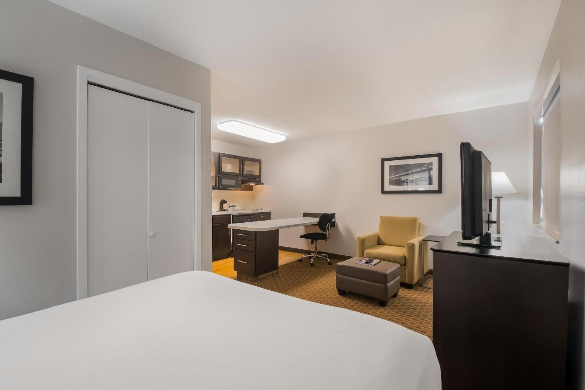 Mainstay Suites Chattanooga Hamilton Place Екстериор снимка