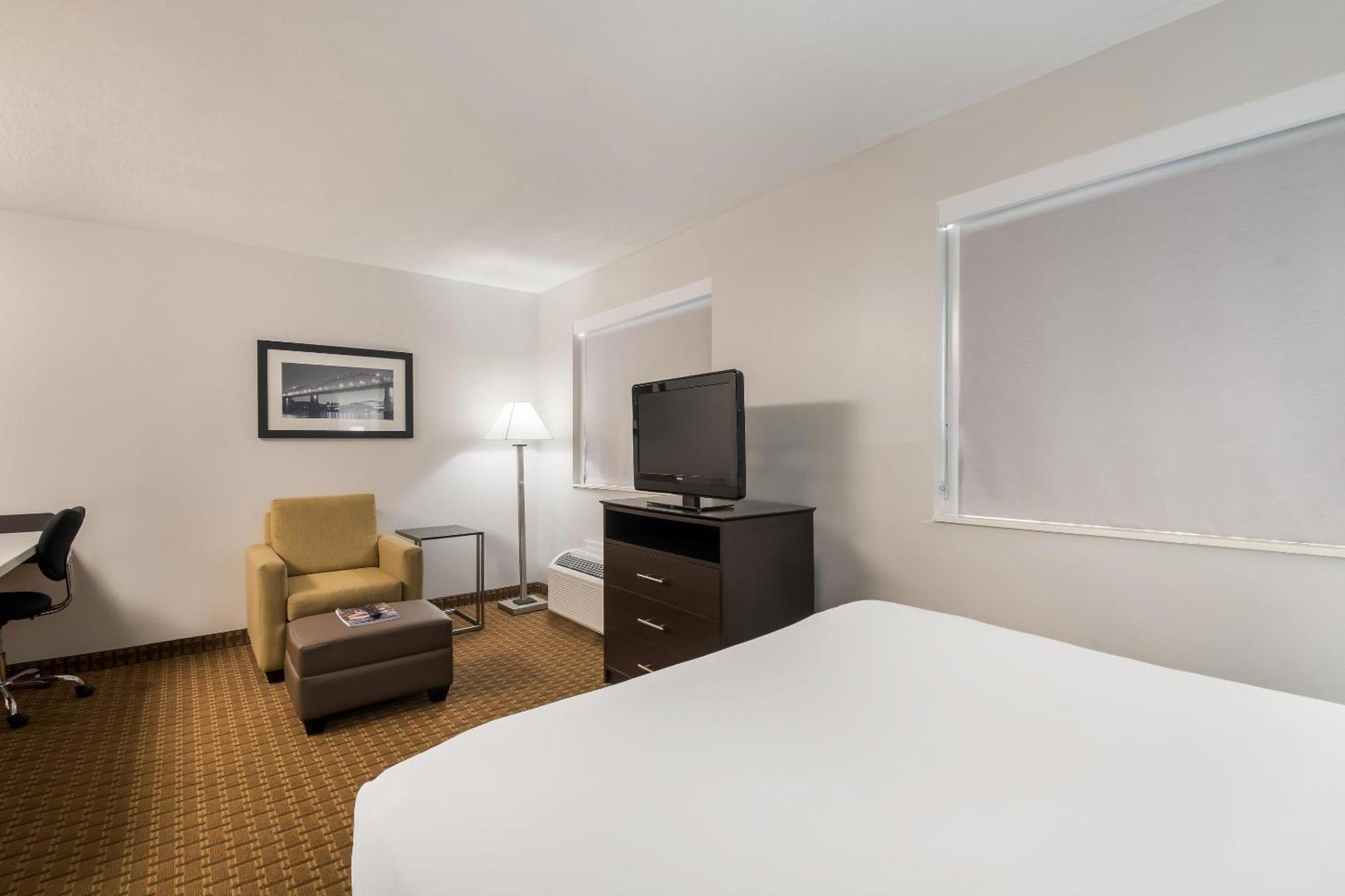 Mainstay Suites Chattanooga Hamilton Place Екстериор снимка